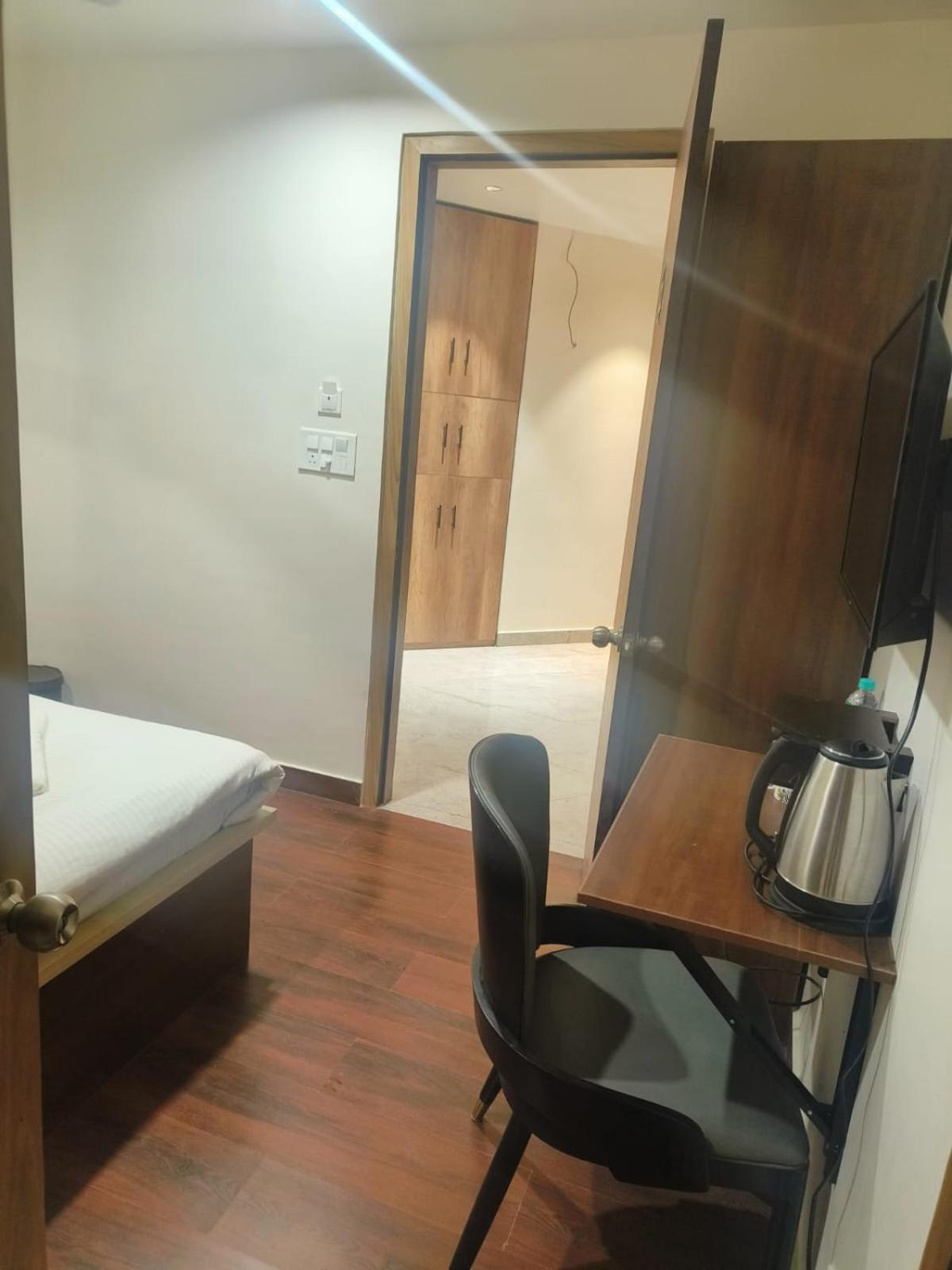 Hotel Abode Shillong Dış mekan fotoğraf